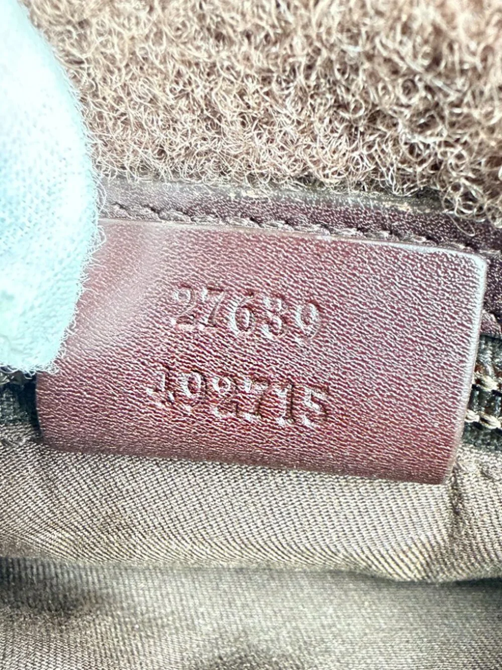 Gucci GG Signature Messenger Bag